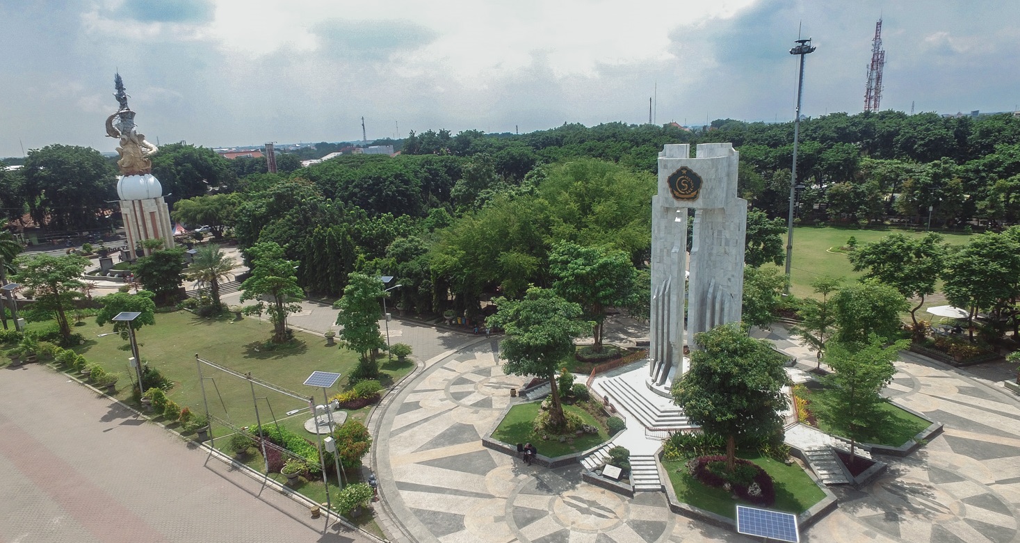 alun alun sidoarjo